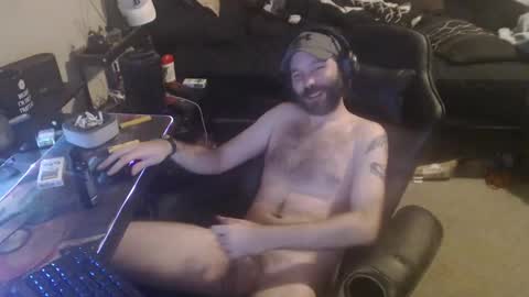 Snapshot of cumslinger2003 chatting on 01.03.25 cumslinger2003 online show from 01.03.25