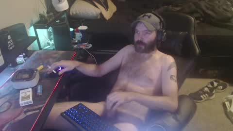 Snapshot of cumslinger2003 chatting on 01.17.25 cumslinger2003 online show from 01.17.25