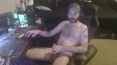 Snapshot of cumslinger2003 chatting on 02.08.25 cumslinger2003 online show from 02.08.25