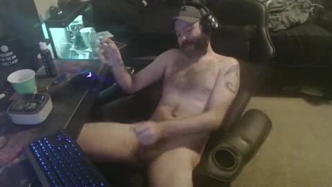 Snapshot of cumslinger2003 chatting on 03.11.25 cumslinger2003 online show from 03.11.25