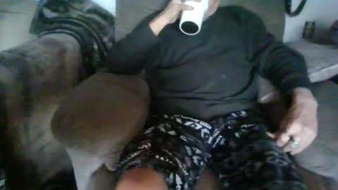 Snapshot of cunnibob chatting on 01.27.25 cunnibob online show from 01.27.25