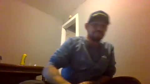 Snapshot of cuntreeboy68 chatting on 12.03.24 Bash online show from 12.03.24