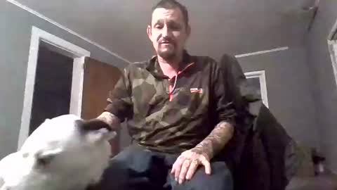 Snapshot of cuntreeboy68 chatting on 01.27.25 Bash online show from 01.27.25