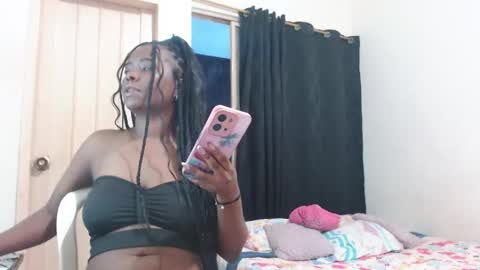 Snapshot of cuplex_hotlatina94 chatting on 05.08.26 dominic and julieta... independent models online show from 05.08.26