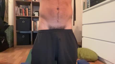 Snapshot of curi0usg30rg3 chatting on 12.01.25 curi0usg30rg3 online show from 12.01.25