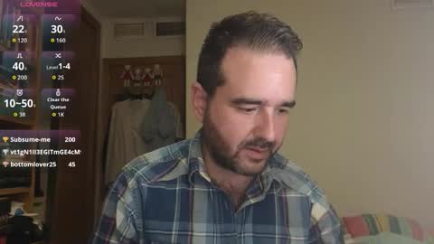 curiosillo1983 online show from 10.16.25