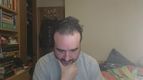 curiosillo1983 online show from 12.14.25