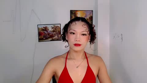 Snapshot of curly_19girl chatting on 07.26.26 LIN online show from 07.26.26
