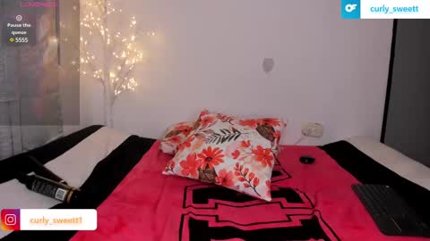 Curly  -  OF- CURLY SWEETT online show from 02.10.25