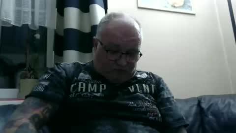 curtus14 online show from 12.14.25