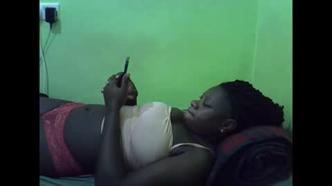 curvy_corazon1 online show from 10.23.25