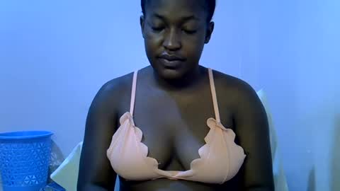 curvy_flow online show from 07.23.26