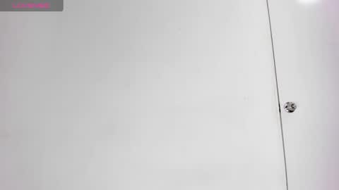 Violet 3 online show from 12.06.24