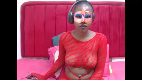 Snapshot of curvybootiliscious88 chatting on 04.28.26 CurvyBootiliscious88 online show from 04.28.26
