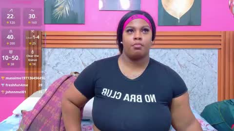 Snapshot of curvyhomebebe chatting on 05.19.26 curvyhomebebe online show from 05.19.26