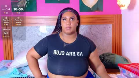 Snapshot of curvyhomebebe chatting on 05.22.26 curvyhomebebe online show from 05.22.26