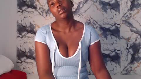 curvyj255 online show from 06.20.26
