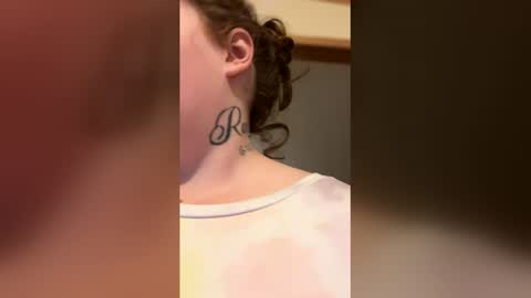 dahlia -kim online show from 12.19.25