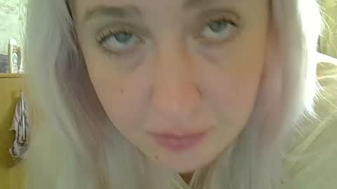 Curvy online show from 06.08.26