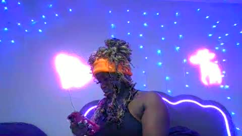 Snapshot of curvyychocolate chatting on 02.07.25 curvyychocolate online show from 02.07.25