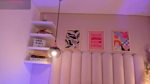 Amber  online show from 10.18.25