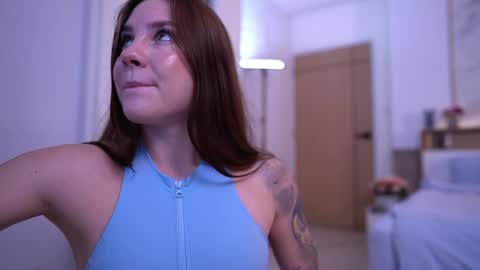 Foxy online show from 10.14.25