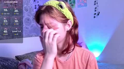 Snapshot of cute_cate404 chatting on 09.26.25 Cute Cate404 Kate online show from 09.26.25