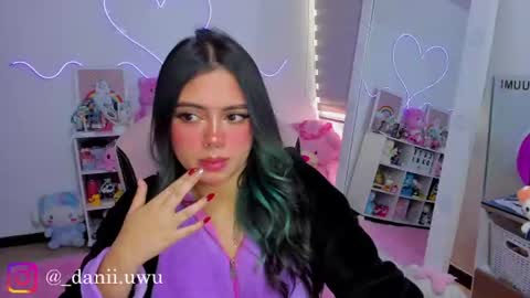 Snapshot of cute_dani__ chatting on 06.10.26 Dani online show from 06.10.26