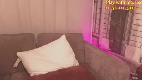 Everyday stream in the same time online show from 02.02.26