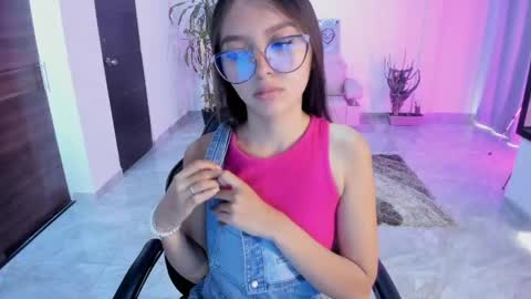 Bella Fox online show from 05.19.26