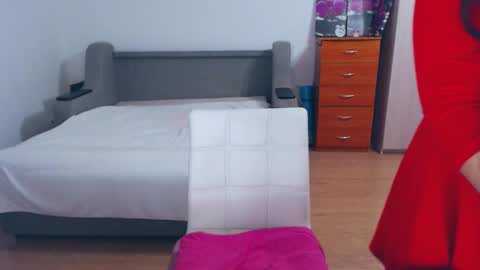 cute_jes online show from 02.02.25