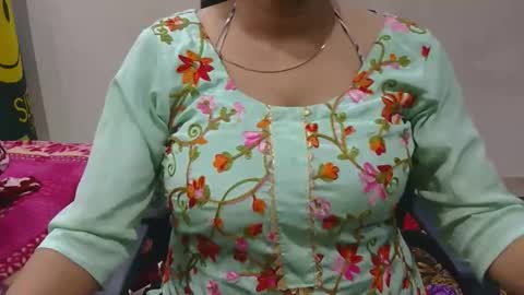 Snapshot of cute_kashmira99 chatting on 02.15.26 kashmira online show from 02.15.26