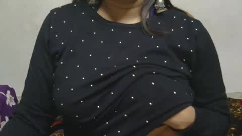 Snapshot of cute_kashmira99 chatting on 02.20.26 kashmira online show from 02.20.26