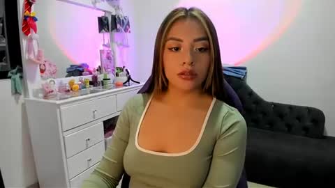 Snapshot of cute_katy__ chatting on 07.19.26 Katherine Independent model online show from 07.19.26
