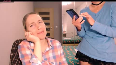 cute_lion_ online show from 01.09.26