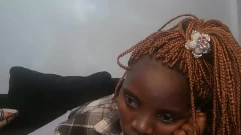 cute_lorna online show from 02.26.26