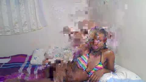 cute messy online show from 04.21.26