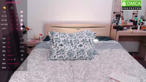 Milana online show from 11.11.25