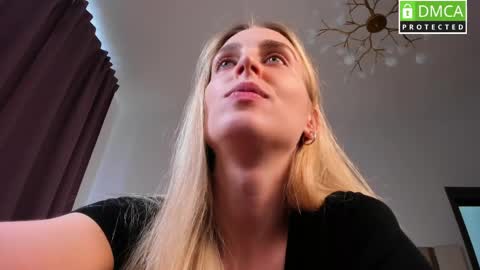 Snapshot of cute_milana chatting on 06.03.26 Milana online show from 06.03.26