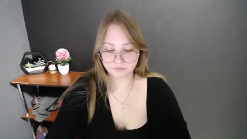 Veronica online show from 02.21.25