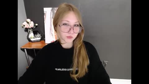 Veronica online show from 10.13.25