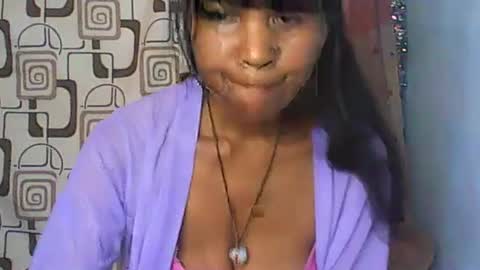 Snapshot of cute_moll chatting on 07.19.26 murielle online show from 07.19.26