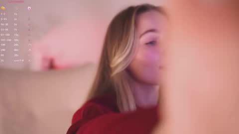 Snapshot of cute_pie_an chatting on 10.30.25 AN online show from 10.30.25