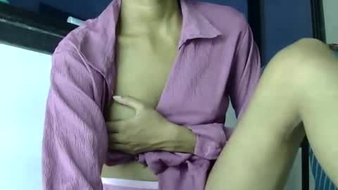 Snapshot of cute_ruhii chatting on 05.23.26 ruhi online show from 05.23.26