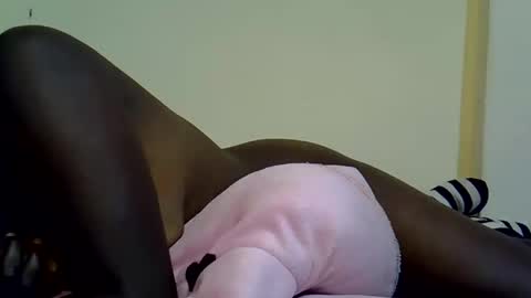 Snapshot of cute_saay chatting on 04.25.26 cute_saay online show from 04.25.26