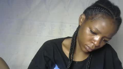 Snapshot of cute_sexy3 chatting on 03.06.25 SHARON online show from 03.06.25