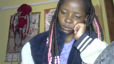 Snapshot of cute_sexy3 chatting on 11.06.25 SHARON online show from 11.06.25