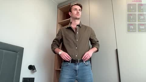 cute_skywalker online show from 09.17.25