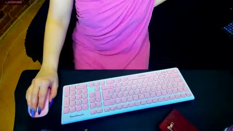 Snapshot of cute_tory chatting on 02.07.26 Tory online show from 02.07.26