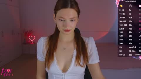 Snapshot of cuteariel7 chatting on 06.10.26 Ariel online show from 06.10.26